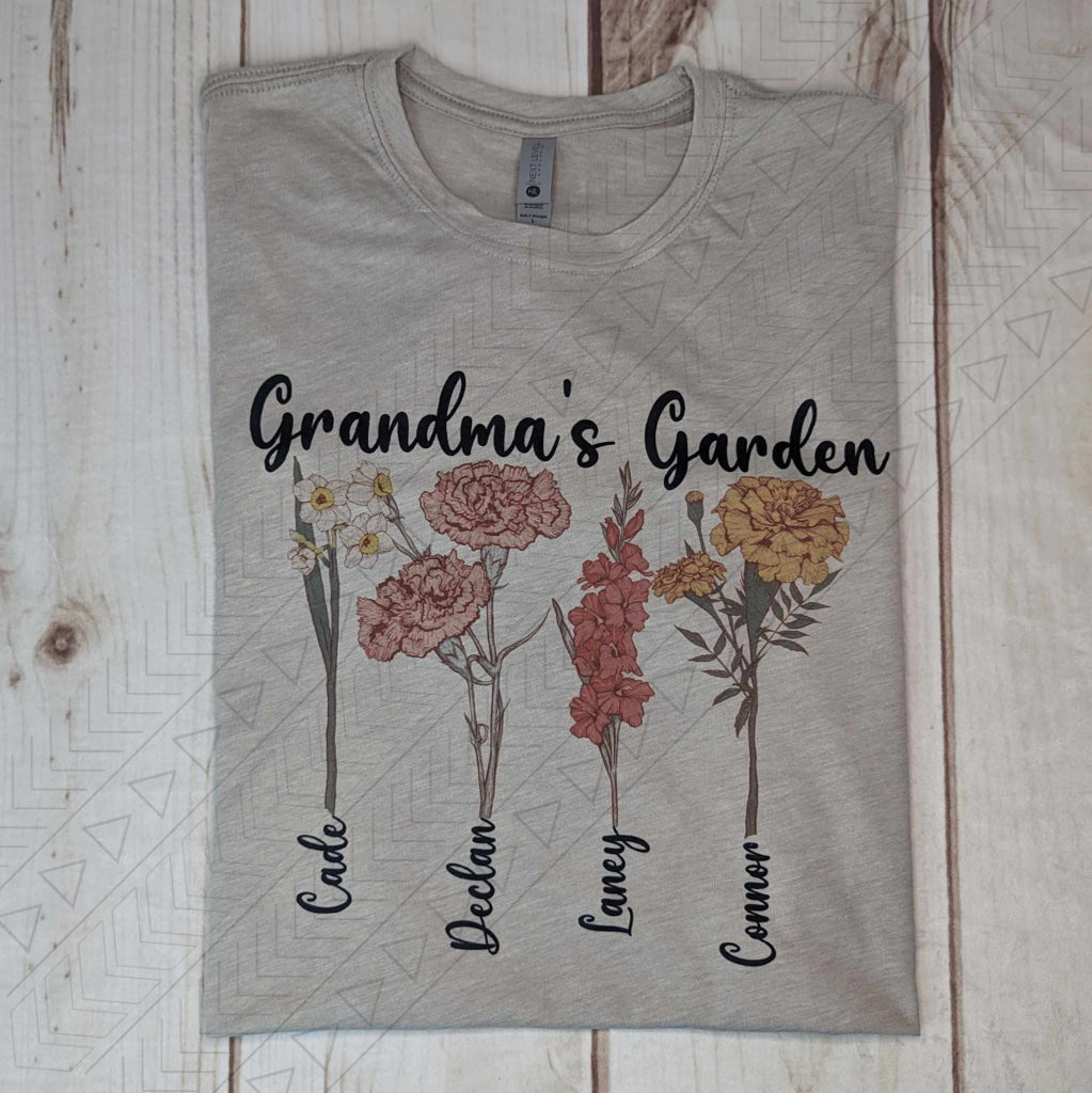 Vintage Mama's Garden Name Tee *row*